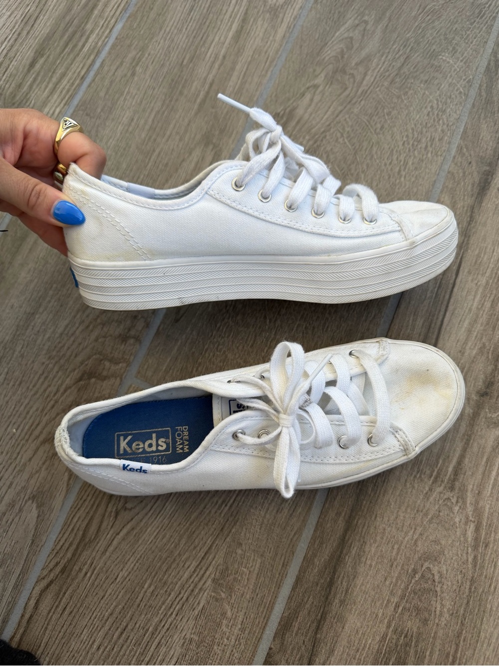 Keds Woman’s White Canvas Platform Sneakers